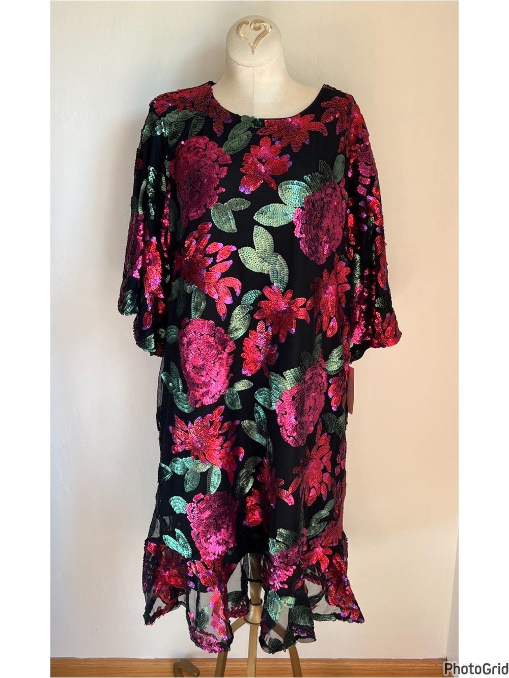 Ivy City Co Sequin Floral Evelyn Dress Large New With Tags - Picture 2 of 5